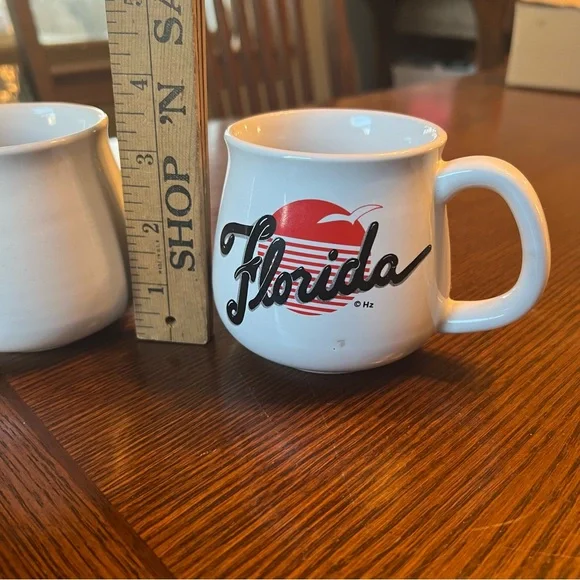 Vintage pair of Florida Coffee Mugs ceramic - Picture 7 of 7